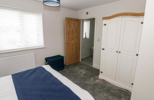 LunaRoxx, 6 Meadow Gardens, Kilgetty - Photo 18