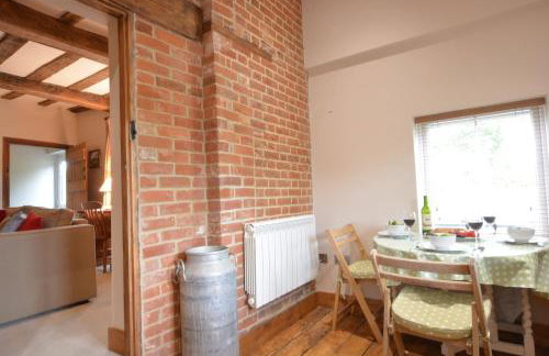 1 Tunns Cottages, Rushmere, nr Beccles - Foto 13