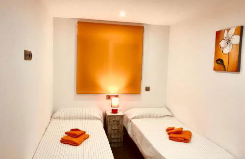 Cometa Center - Photo 13