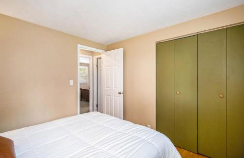 Notre Dame Get Away 4-Bdm 2-mile from Campus BBQ - Foto 14