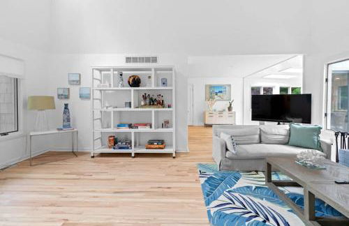 Amazing Southampton Home with Private Heated Pool - Foto 20