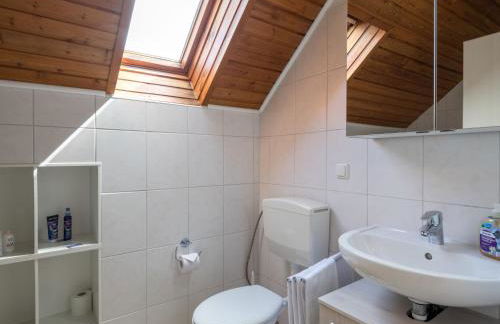 Holiday Home Eifelnatur - Haus 2-4 by Interhome - Foto 49