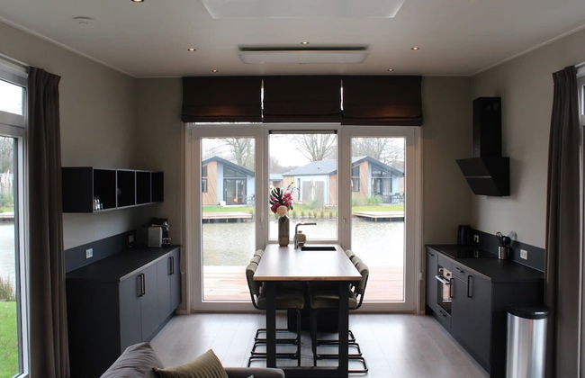 Modern Chalet Only 2 km of the Efteling - Foto 17