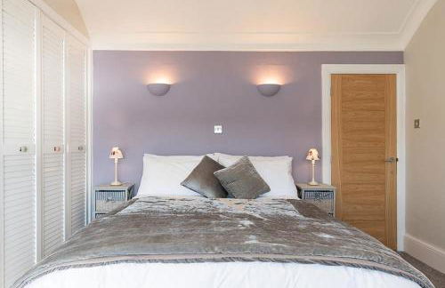 Walton House - Photo 24