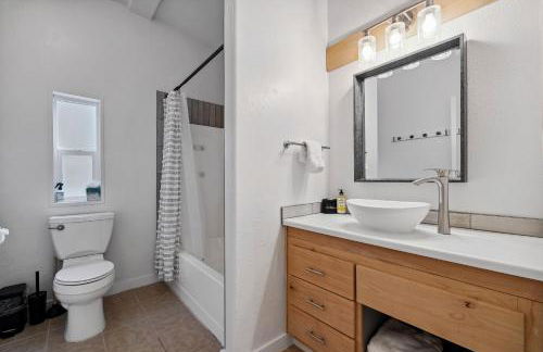 Black Moose - Pet friendly - Trailer parking - Wood stove - Single level - Photo 38