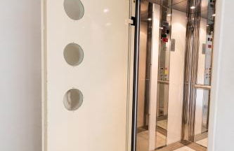 Maria's Airport Apartment, 4' metro, 10' airport, 15' beach, 40' city center - Foto 45