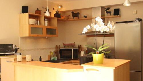 Elegant Family Home in Bouix - Foto 4