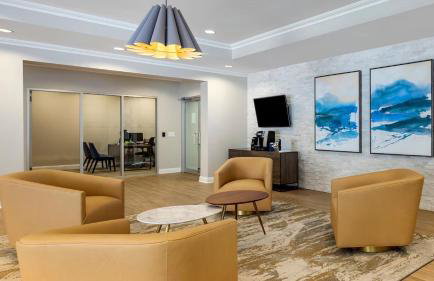 Newport 1 BR w Work Setup by Anyplace - 11747 - Foto 61