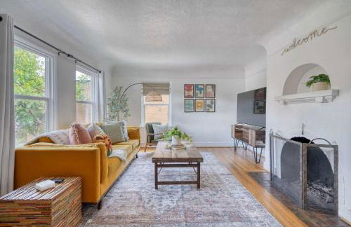 Stay Portland - Sedona Vibes in PDX- Walk to Local Shops & Coffee - Photo 11