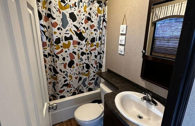 Falcon Cottages - Photo 40