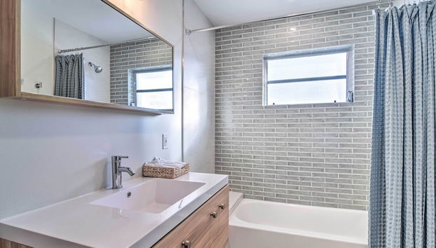 Beach House with Pool 3 Mi to Anna Maria Island! - Foto 5, Interior