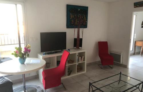Appartement a proximité du centre et de la Plage a Meze - Foto 11