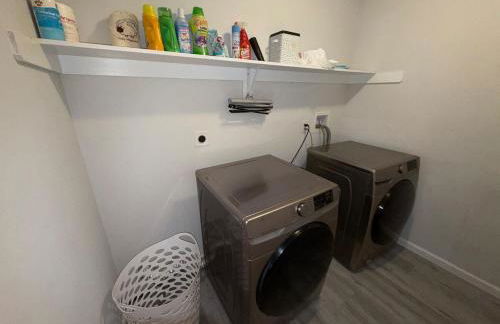 Pocono Escape - Modern & Cozy - Foto 29