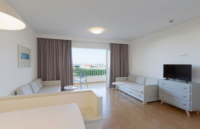 AluaSun Mediterráneo - Photo 42