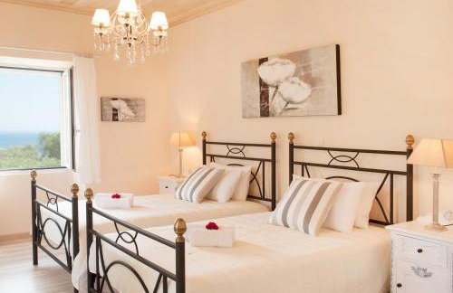 Kastanida House in Anemogiannatika - Photo 11