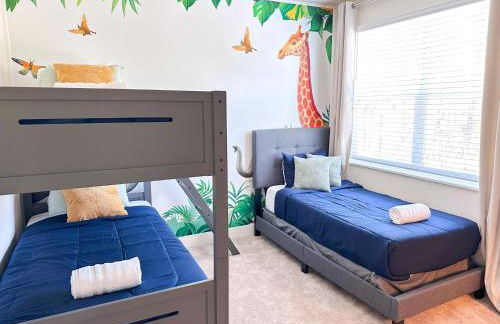 TR1459SL - Brand new Star Wars property with pool - Foto 16