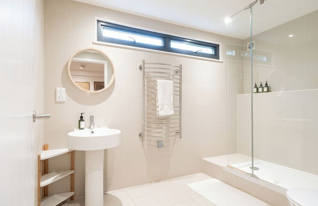 Parsons Pleck-6BD with Swimming Pool - Foto 21