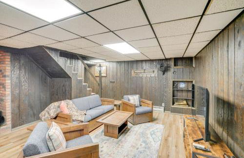 Elegant Hudson Valley Retreat with Hot Tub and Pond - Foto 28