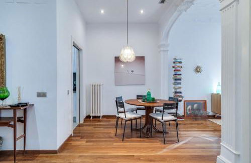 GuestReady - Central Barcelona Getaway - Photo 15