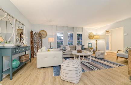 Casa Del Mar - Pet Friendly House on Siesta Key w/ Outdoor Patio & Private Screened-In Heated Pool! - Foto 9