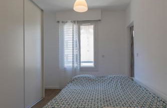 T3 lumineux à 2 pas de la gare - Foto 13