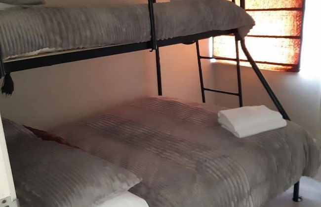 Castlereagh 7 Middleton Beach Albany - Photo 3