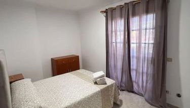 Große Terrasse mit Esstisch, Markise. Einfach - Foto 3