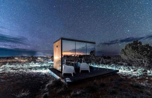 Wonderful Stargazing at this Cool Invisible Tiny House near the Grand Canyon, Arizona - Foto 1