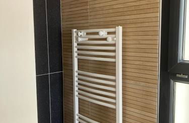 T2 vue sur le port jacuzzi terrasse et parking - Foto 24