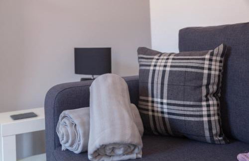 Hereford - Kestrel House - 4 Bedroom House Close to City With Parking - Sleeps 7 - Suitable for Family Gatherings or Contractors With Vehicles - Hosted by RENTMYHOUSE - Foto 28