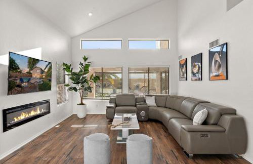 Serenity Splash Upscale Stay Pool Game Lounge - Foto 34