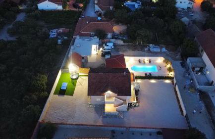 Holiday home Bevanda - Photo 73