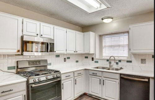 5 BR House with heated pool near DFW and stadium - Foto 26