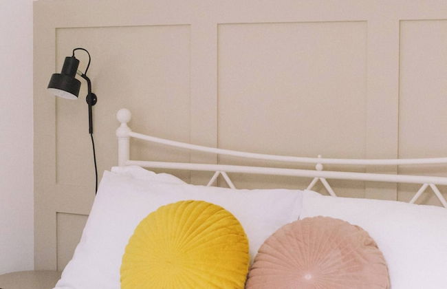 Entire 2 Bedroom House 7m To Station - Foto 10