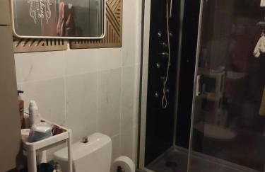 Maison confortable à Comps-la-Grand-Ville avec jardin - Photo 5