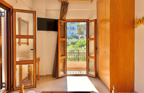 Marinos Studios and Apartments - Foto 19