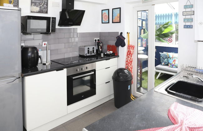 Hove and Away With Garden By My Getaways - Photo 6