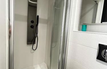 La Suite Porcelaine, calme et chic - Foto 21