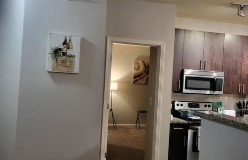 Stylish and Spacious, close to the Hospital. - Foto 3