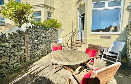 24 CLIFF APARTMENT-3 BED-GROUND FLOOR-SEA VIEWS - Photo 31