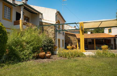 A Sobreirinha Jacuzzi e Pet Friendly - Foto 8