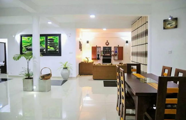 Perennial Home - Photo 11