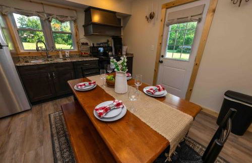 Charming Country Farmhouse Near Natural Bridge - Foto 19