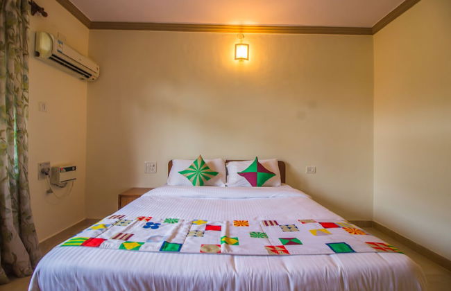 OYO 18705 Home Elegant 2BHK Parra - Foto 4