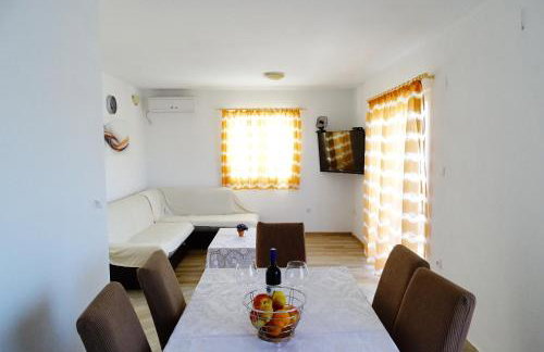 Apartments by the sea Zaklopatica, Lastovo - 12452 - Foto 9