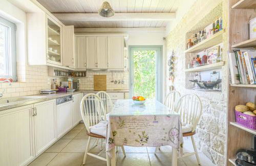 Delightful Seaside Villa - Foto 29