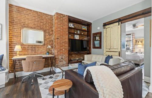 Beautiful 1-BR Flat Nestled Between Dupont & Logan - Foto 8