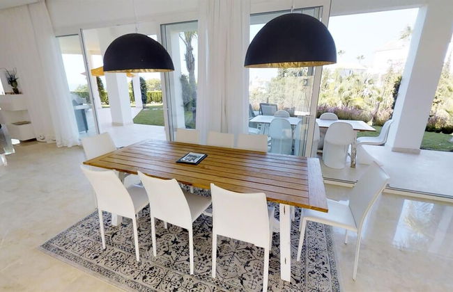 Exquisite Villa Near Beach - Heated Pool - Foto 15