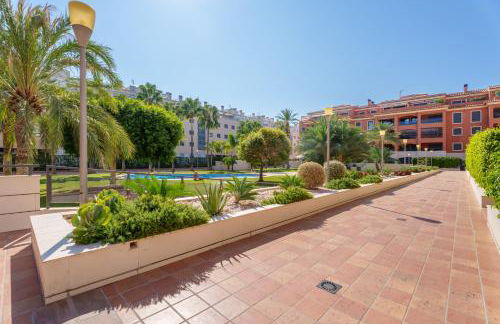 Hogar Brisa de las Marinas acogedor apartamento con amplia terraza y acceso directo a las piscinas-Comfortable apartment with spacious terrace and direct pool access - Foto 36