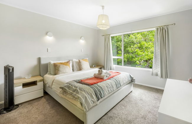 Inner City Retreat - WiFi - Netflix - Photo 8